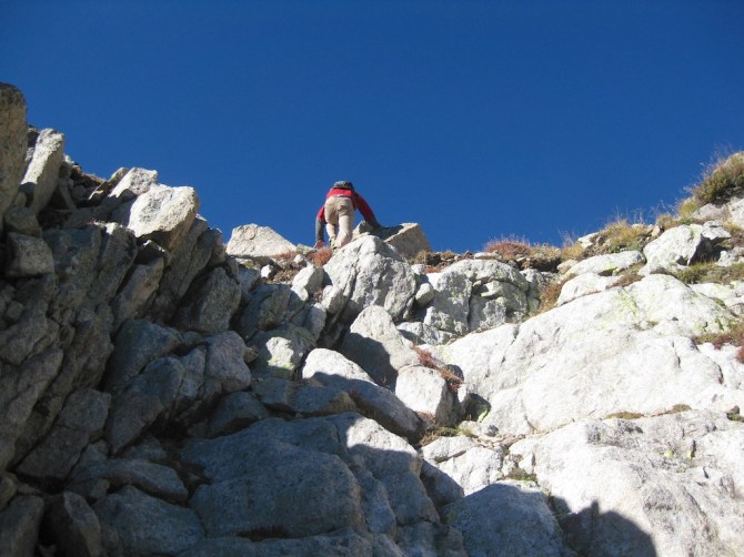 Scrambling on the upper route 